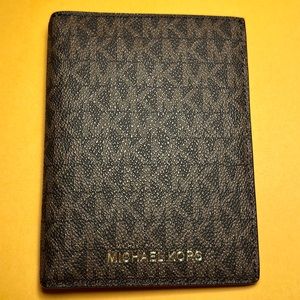 Michael Kors Passport holder